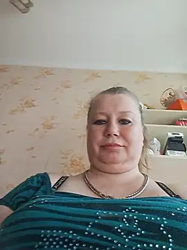 KiraStanton online show from July 18, 12:20 pm