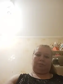 KiraStanton online show from July 28, 8:52 pm
