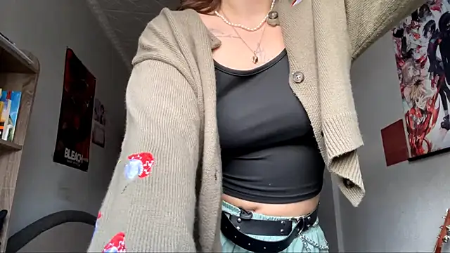 Snapshot of AshlynWabasha chatting on March 4, 2:34 pm AshlynWabasha online show from March 4, 2:34 pm