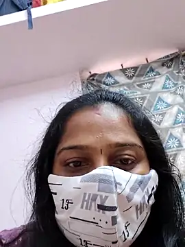 Shaliniqueen online show from June 15, 12:29 pm