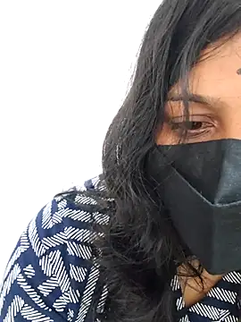 Shaliniqueen online show from July 21, 5:43 am