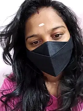 Shaliniqueen online show from August 1, 2:00 am