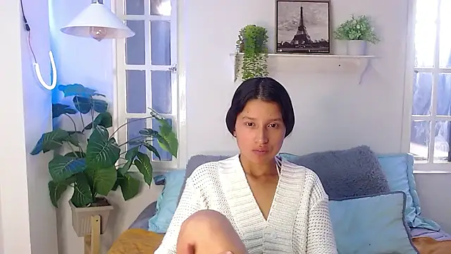 Snapshot of milk_chloe_ chatting on March 12, 1:39 pm milk chloe online show from March 12, 1:39 pm