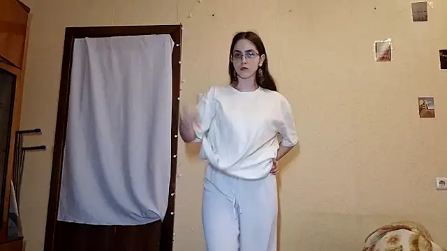 Katelemon online show from March 20, 2:44 pm