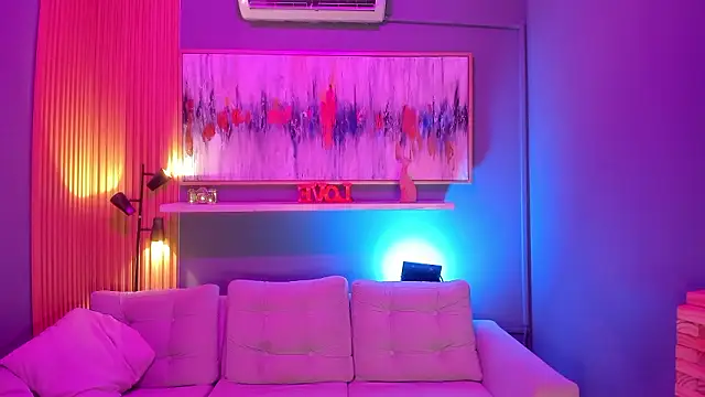 Snapshot of janinne_lu chatting on March 12, 11:16 am janinne lu online show from March 12, 11:16 am