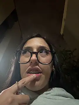 susi chimm online show from February 27, 2:33 am