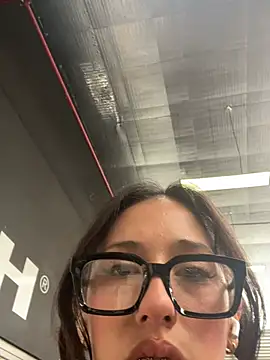 susi chimm online show from March 26, 2:55 pm