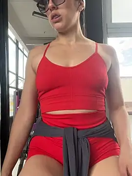 susi chimm online show from July 5, 3:52 pm