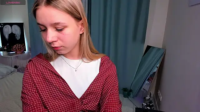 Snapshot of Stacy_Soft chatting on March 7, 7:33 pm Stacy Soft online show from March 7, 7:33 pm