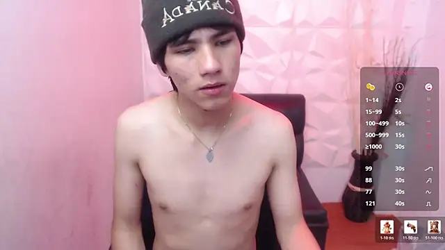 Snapshot of Stich_23 chatting on March 27, 8:26 am Stich 23 online show from March 27, 8:26 am