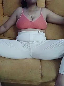 Queenlipx online show from March 13, 5:19 pm