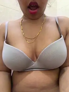 Snapshot of sessy_grl chatting on May 1, 5:50 pm sessy grl online show from May 1, 5:50 pm