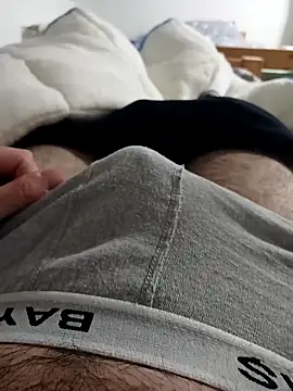 Snapshot of machine2880 chatting on April 6, 10:54 pm machine2880 online show from April 6, 10:54 pm