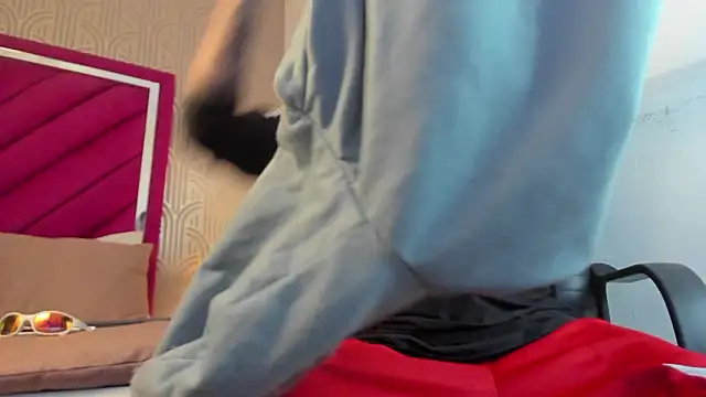 Snapshot of Dominic_Foxx chatting on March 12, 5:08 pm Dominic Foxx online show from March 12, 5:08 pm