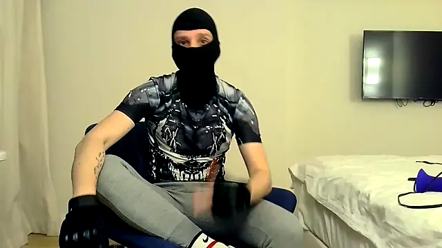 RyanRubber online show from March 28, 7:24 pm