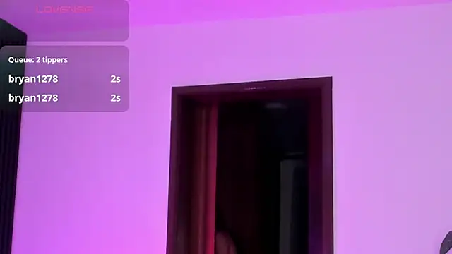 Snapshot of missnataly chatting on June 11, 12:32 am missnataly online show from June 11, 12:32 am