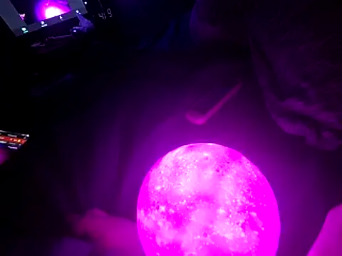 Snapshot of lovemistress859 chatting on February 21, 9:10 am lovemistress859 online show from February 21, 9:10 am