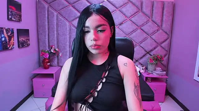 Snapshot of Natasha_Mimi chatting on March 7, 6:38 pm Natasha Mimi online show from March 7, 6:38 pm