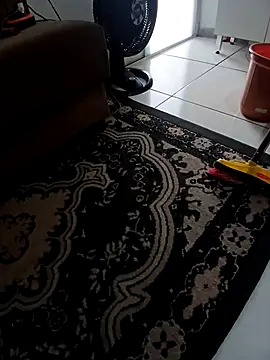 Snapshot of anajulia10 chatting on March 29, 3:34 pm anajulia10 online show from March 29, 3:34 pm