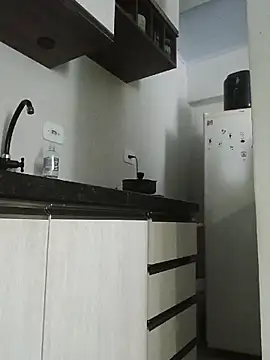 Snapshot of anajulia10 chatting on April 2, 3:04 am anajulia10 online show from April 2, 3:04 am