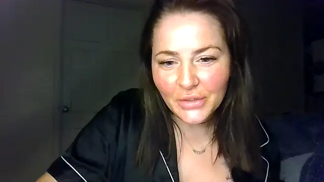 Snapshot of Kandi-kiss chatting on March 12, 10:38 pm Kandi-kiss online show from March 12, 10:38 pm