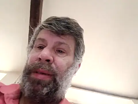 stud2512 online show from March 4, 9:59 am