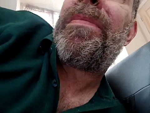 stud2512 online show from March 26, 9:37 am