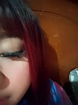 Snapshot of la_rojita chatting on April 19, 6:07 pm la rojita online show from April 19, 6:07 pm