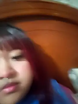 Snapshot of la_rojita chatting on April 19, 6:10 pm la rojita online show from April 19, 6:10 pm