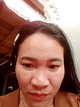 Snapshot of xiaowan_x01 chatting on February 21, 8:15 am xiaowan x01 online show from February 21, 8:15 am