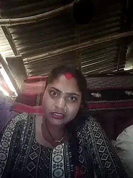 Snapshot of Aanushaka chatting on March 8, 4:27 am Aanushaka online show from March 8, 4:27 am