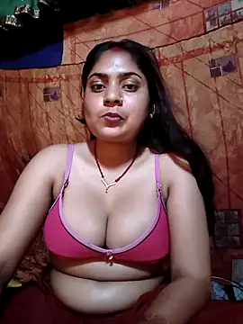 Snapshot of Aanushaka chatting on March 27, 8:26 am Aanushaka online show from March 27, 8:26 am