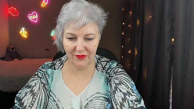 Snapshot of Mary-Leee chatting on March 9, 8:07 am Mary-Leee online show from March 9, 8:07 am