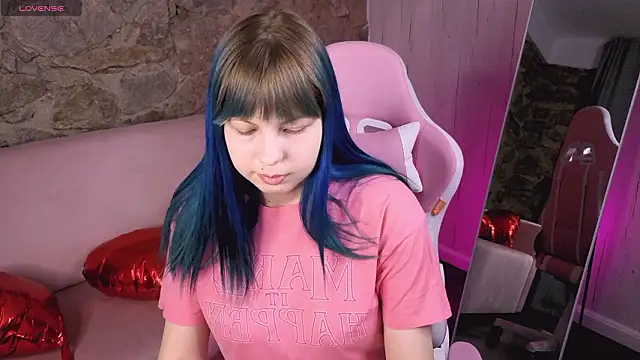 Snapshot of SofiaSterns chatting on February 22, 4:02 am SofiaSterns online show from February 22, 4:02 am