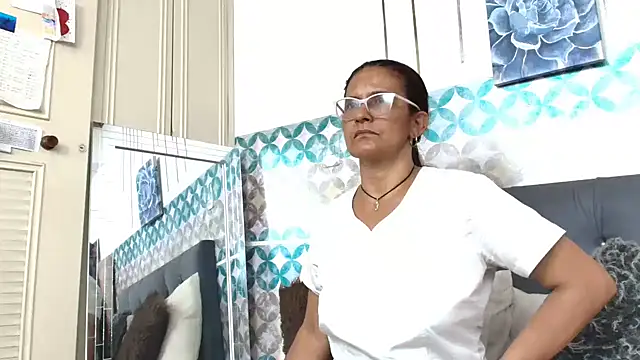 Lorenaluna online show from March 17, 2:31 pm