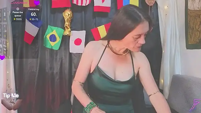 LeanaMaturee online show from July 10, 12:52 pm