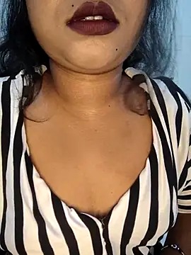 Cutie bae011 online show from March 20, 4:45 pm