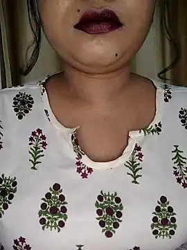 Cutie bae011 online show from March 27, 5:34 pm