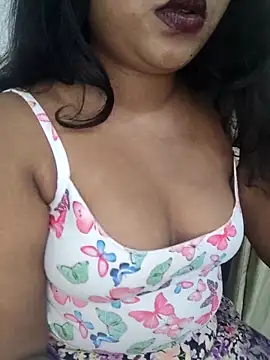 Cutie bae011 online show from March 29, 8:53 pm