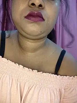 Cutie bae011 online show from March 30, 5:58 pm