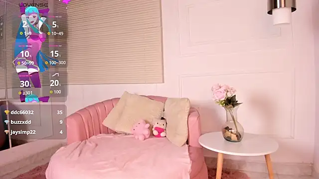 Snapshot of HannaMin chatting on March 27, 7:24 pm HannaMin online show from March 27, 7:24 pm