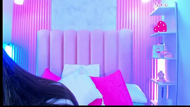 ArianaRougee online show from July 9, 3:32 am