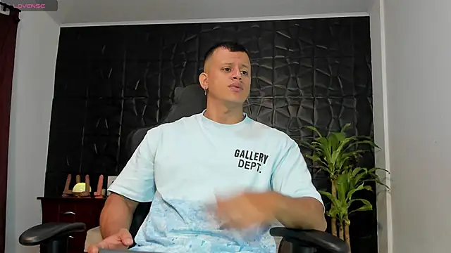 Alex towerss online show from March 28, 3:22 pm