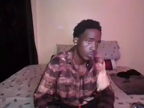 Snapshot of PrinceAmari chatting on August 6, 10:11 pm PrinceAmari online show from August 6, 10:11 pm