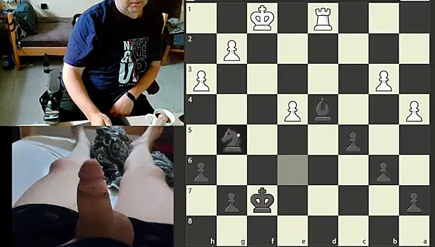 Snapshot of pozitiva000 chatting on May 22, 4:56 pm pozitiva000 online show from May 22, 4:56 pm