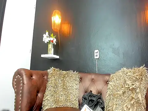 Snapshot of Natashax_ chatting on March 21, 8:01 pm Natashax online show from March 21, 8:01 pm