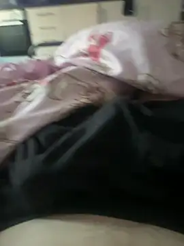 Snapshot of bigrodneyyy chatting on March 4, 7:47 am bigrodneyyy online show from March 4, 7:47 am