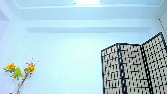 MiaNoirr online show from March 18, 8:34 pm