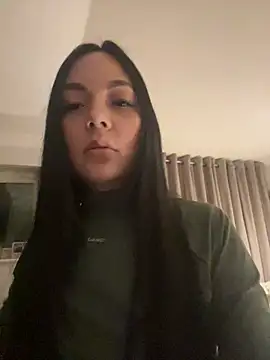 Snapshot of HiddenHalo1 chatting on March 5, 9:22 pm HiddenHalo1 online show from March 5, 9:22 pm