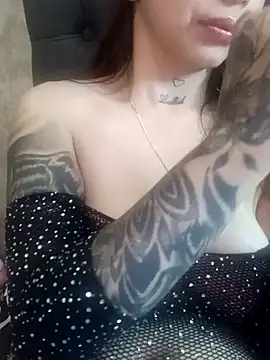 Snapshot of luna_scarlette chatting on March 21, 3:00 am luna scarlette online show from March 21, 3:00 am